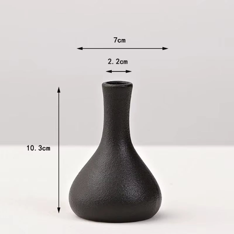 Matte Black Ceramic Vase – Modern Minimalist Flower Vase for Home Decor