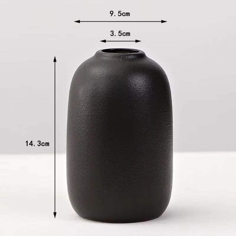 Matte Black Ceramic Vase – Modern Minimalist Flower Vase for Home Decor