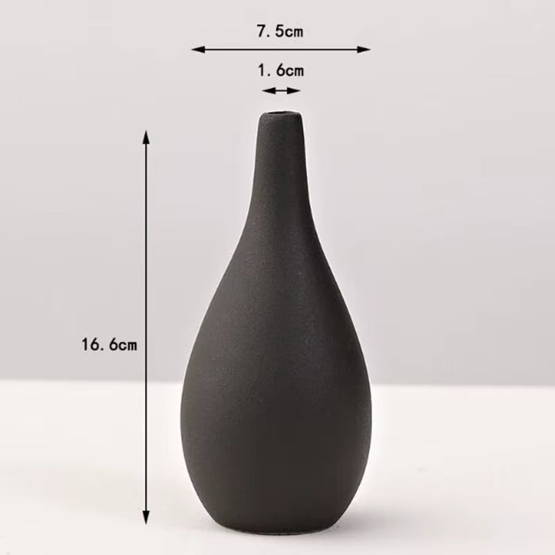 Matte Black Ceramic Vase – Modern Minimalist Flower Vase for Home Decor
