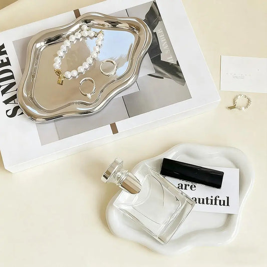 Minimalist Cloud Ceramic Jewelry Tray – Elegant Ring & Earring Organizer Decor