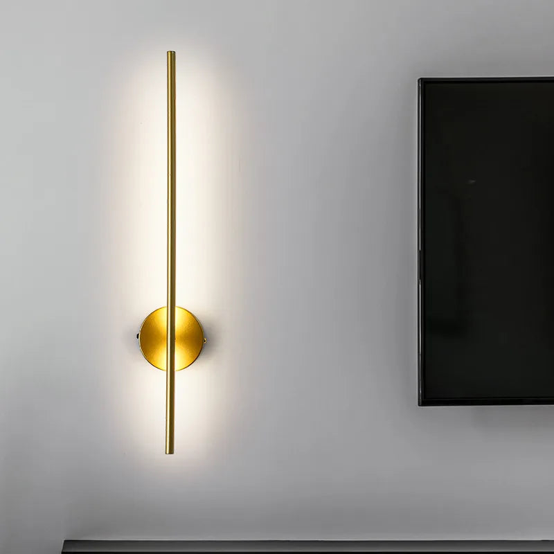 Aura — Magnetic rechargeable wall lamp, black & gold