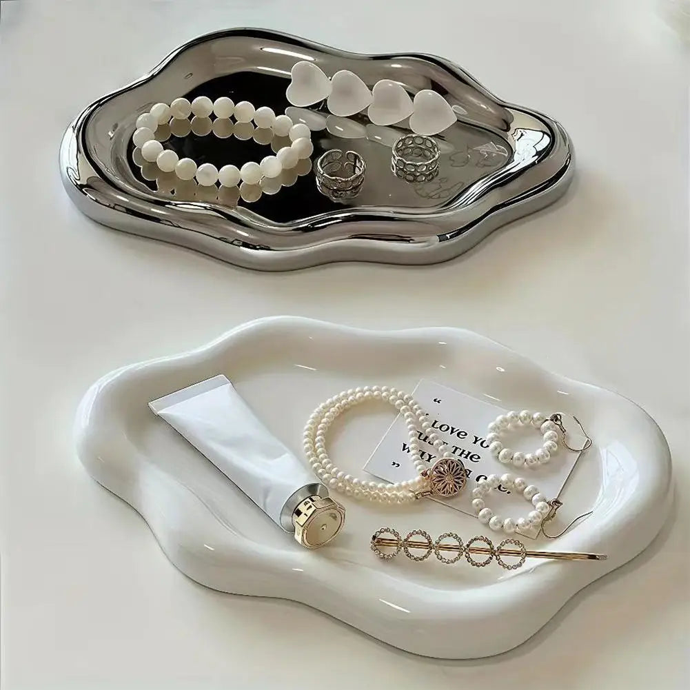 Minimalist Cloud Ceramic Jewelry Tray – Elegant Ring & Earring Organizer Decor