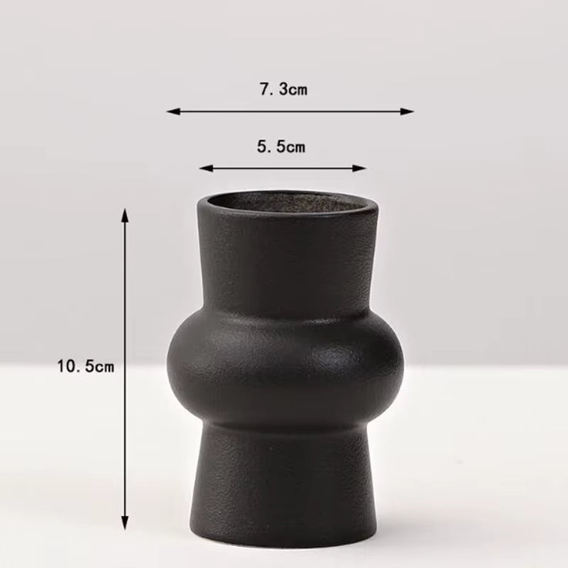 Matte Black Ceramic Vase – Modern Minimalist Flower Vase for Home Decor